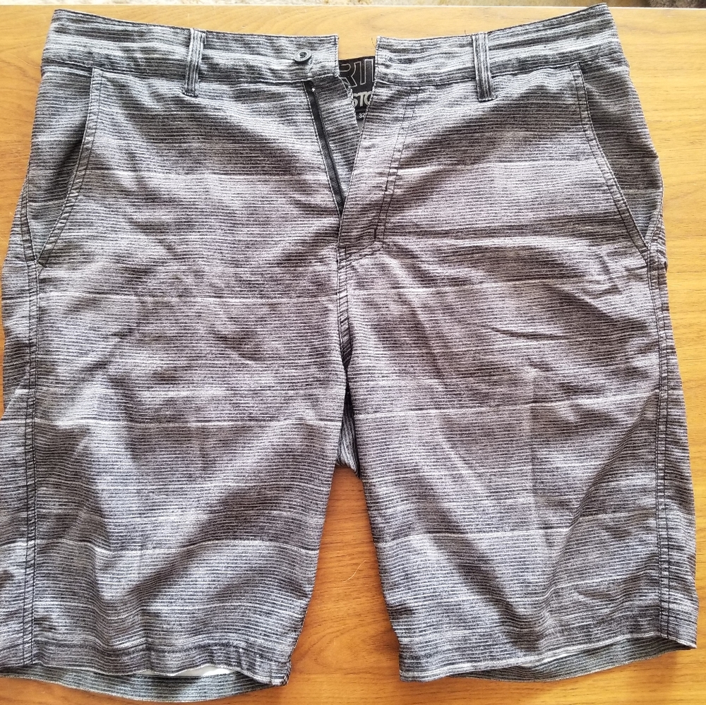 Hybrid shorts